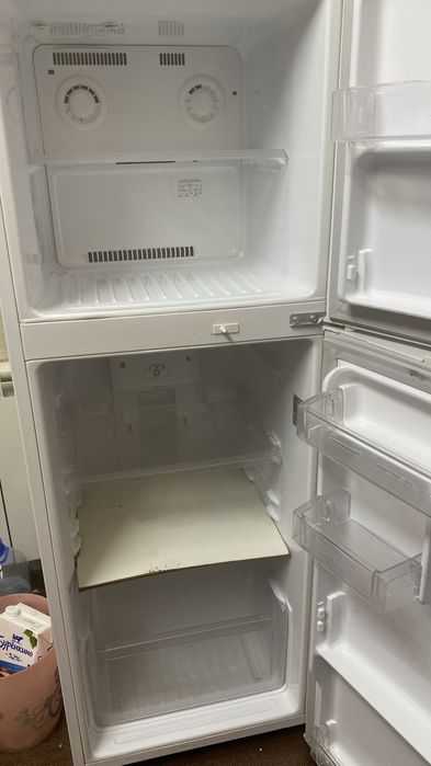 Холодильник сатылады