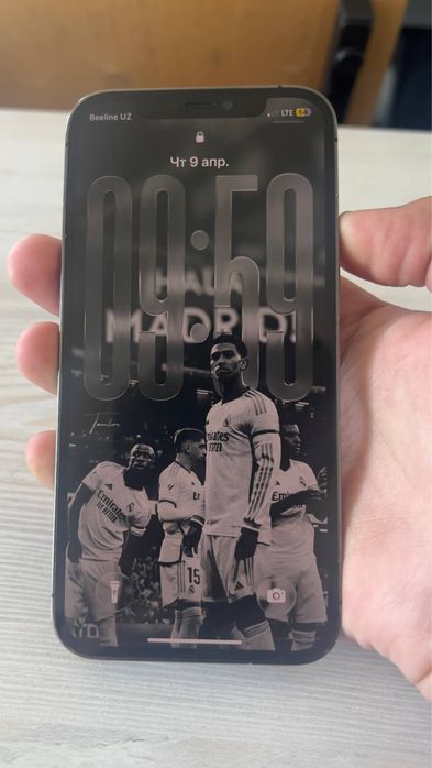 Iphone 12 pro ideal holatda