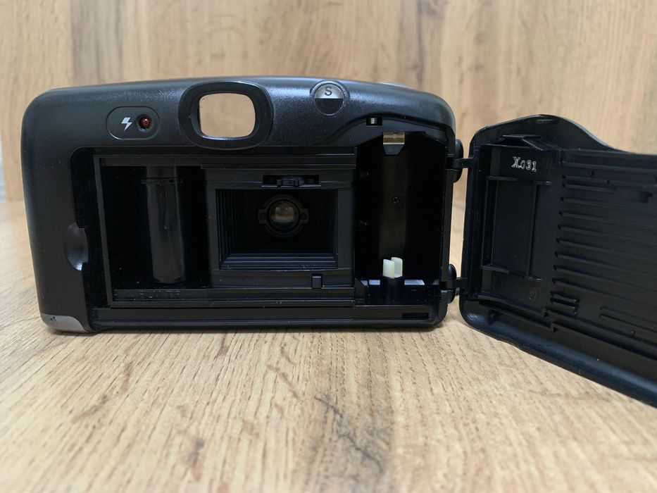 Фотоаппарат пленочный