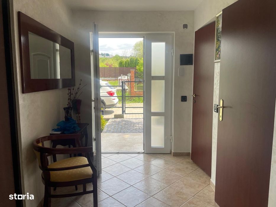 Casa de inchiriat pe Strada Campului/453 mp teren/130mpu/3 dormitoare