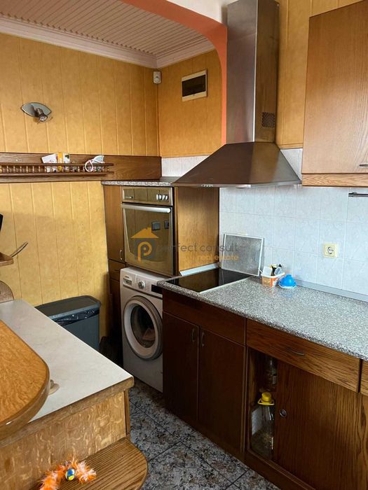 Дава се под наем Тристаен апартамент в Пловдив, Христо Смирненски - 146 кв.м за 350 € - Снимка #3