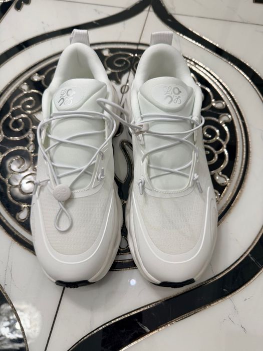 Продам кросовки