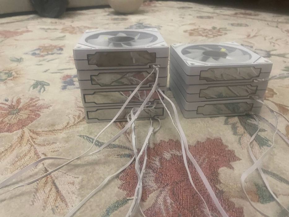 Белый корпус для компьютера