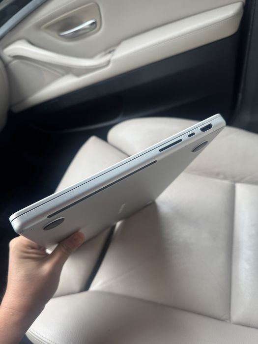 Macbook pro 14 m2pro