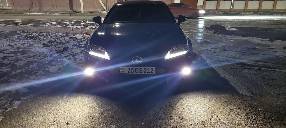 Продам Lexus GS 250