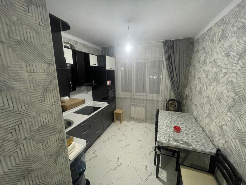 Сдается 2 комн квартира