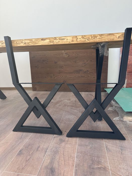 Метални крака за маса и пейки