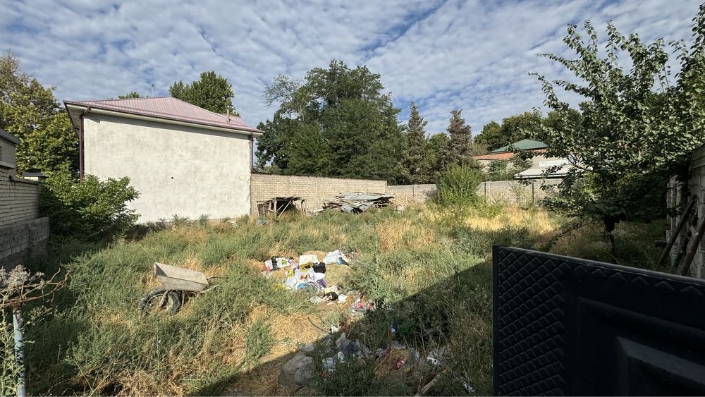 Yer sotiladi Qibray botanika 6.5 sotix