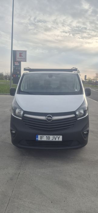 opel vivaro 2016
