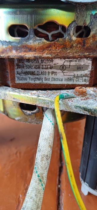 Движок от центррфуги.