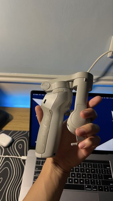 Продам стабилизатор DJI OSMO 4
