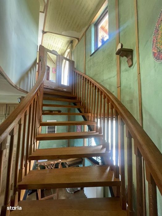 Casa ecologica din beton de canepa, 200 mp, 11 arii teren, zona Tautii