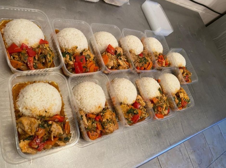 Обед с доставкой