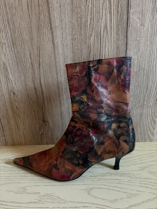 Подарявам дамски обувки 38-ми номер