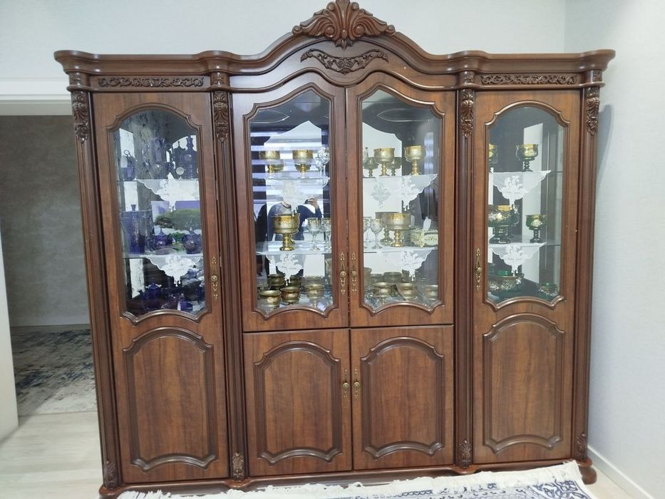 Мебель стенка.для зала