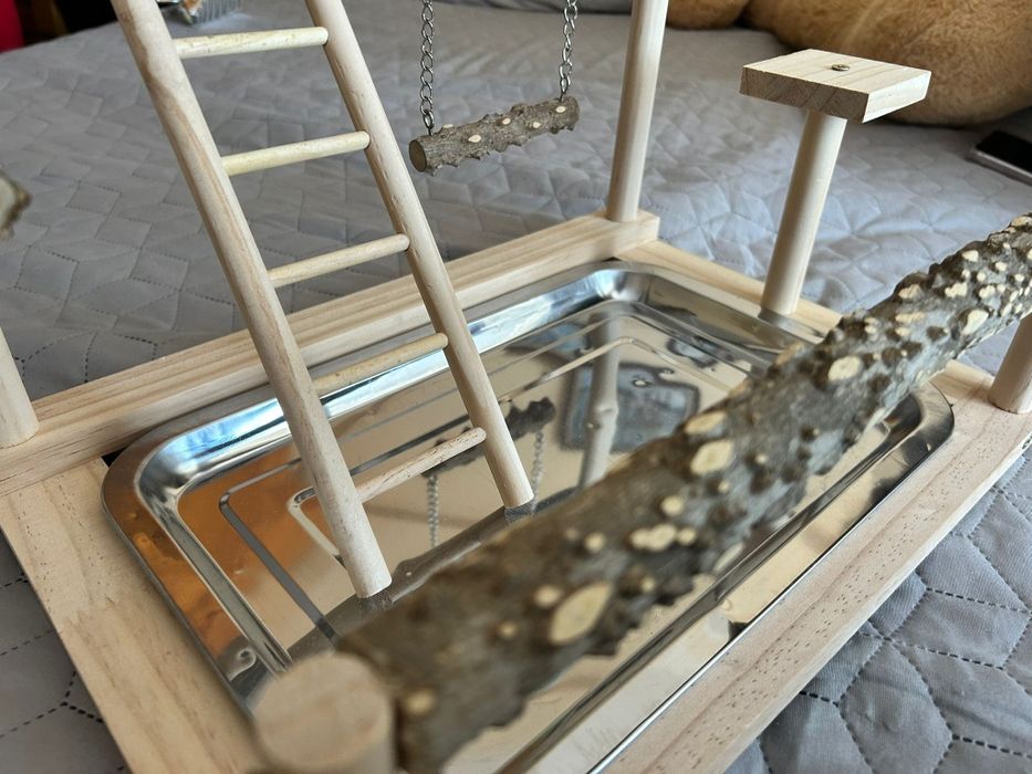 Игрална площадка за  малки и средни папагали