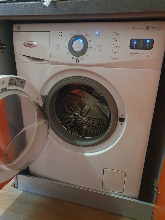 Пералня Whirlpool