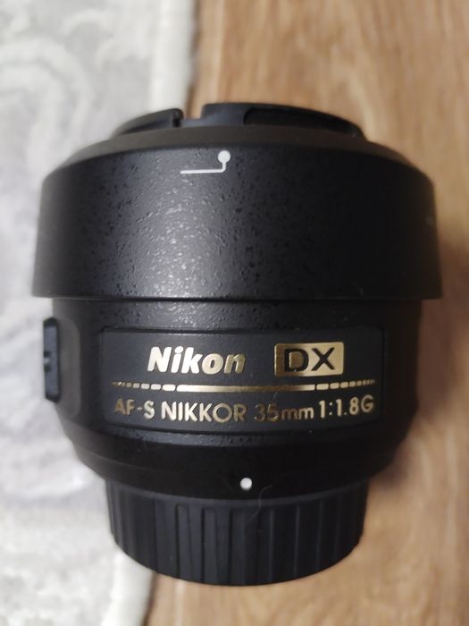 Продам фотоаппарат Nikon D5200