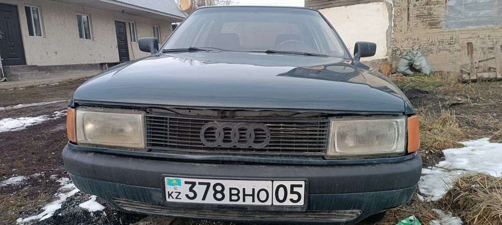 Машина на ходу.без гнилья.