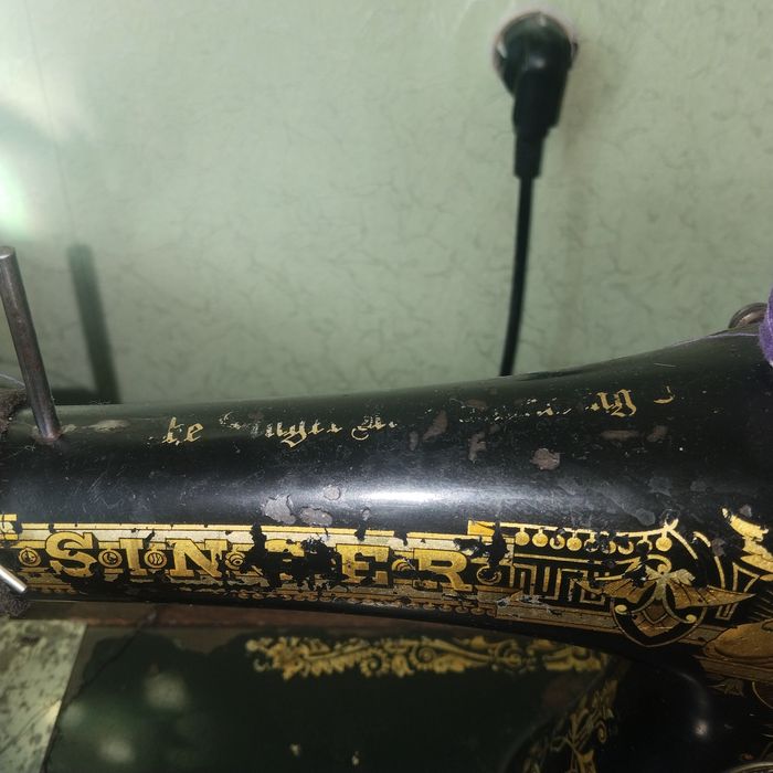 Швейная машинка Singer