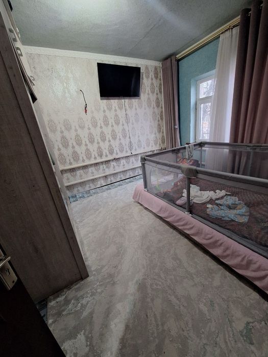 Феруза Продается квартира 3/2/4 балкон 2х6 78-Серия