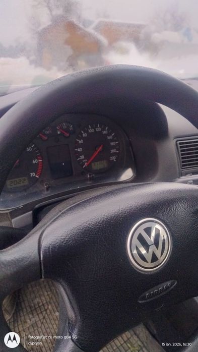 Vând golf 4 1.4 benzina