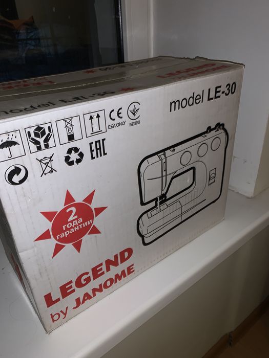 Продаётся Janome LE 30