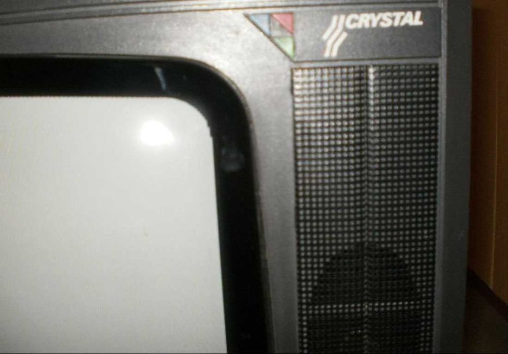 Цветен телевизор Кристал