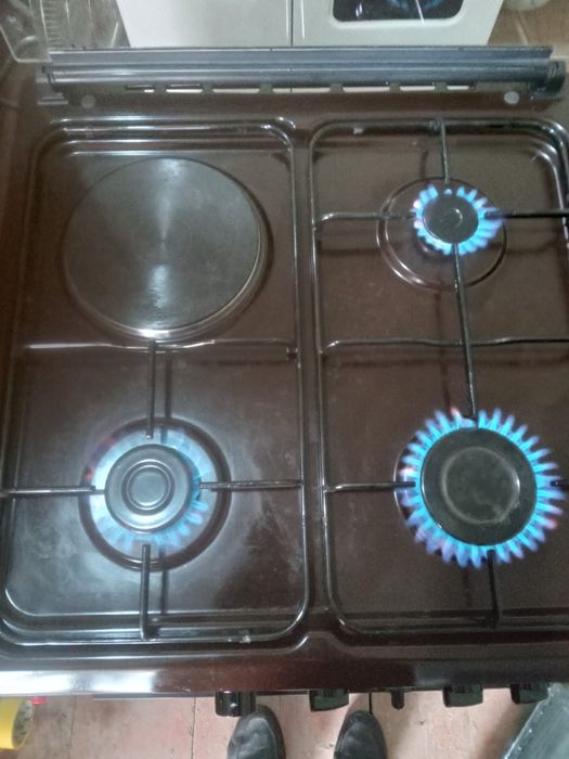 Продаётся газ плита АРТЕЛ милагро