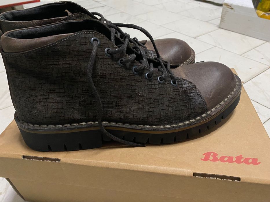 Мъжки обувки естествена кожа Bata 41 номер