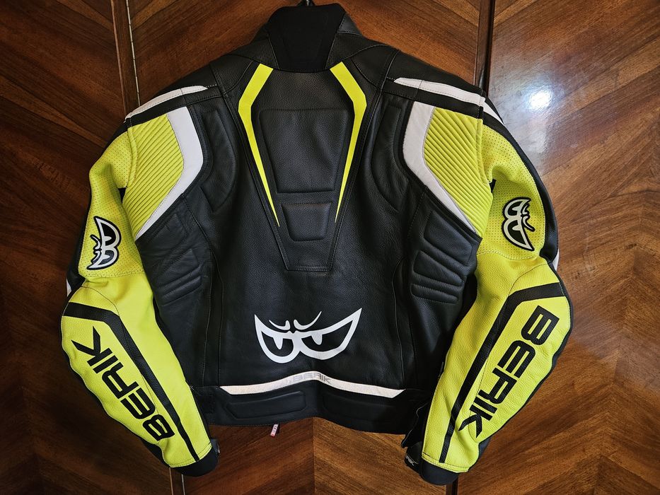 Geaca moto Berik marimea 54