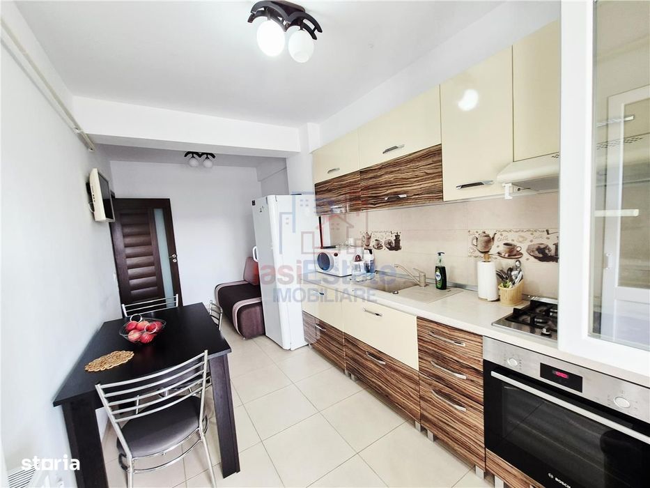 Apartament spatios cu o camera de vanzare in Valea Lupului