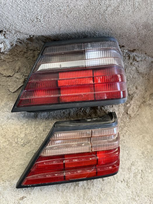 Мерсндэс 124 малинавый