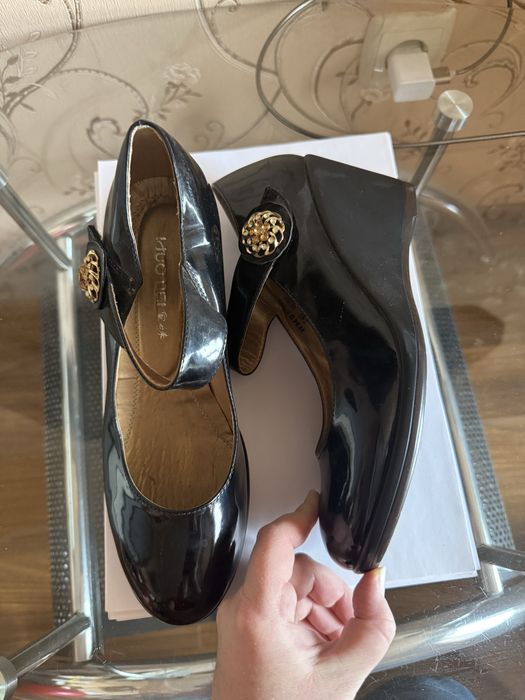 Туфли черные 2 пары