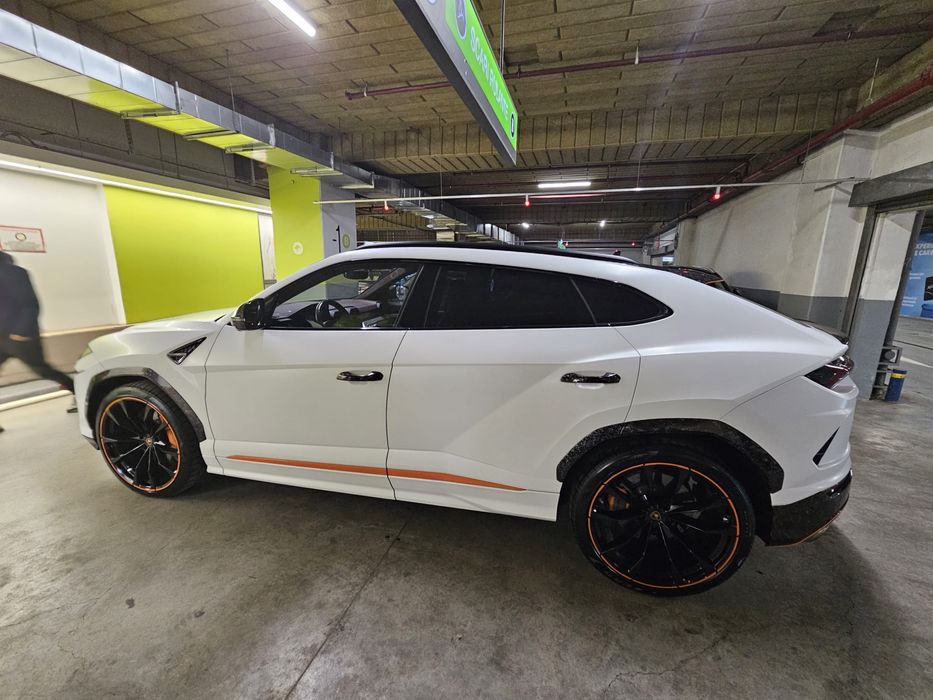 Lamborghini Urus 2020 | Akrapovič | Frâne ceramice | Alb