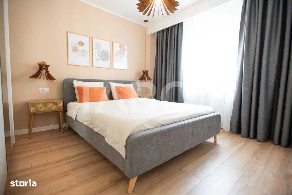Apartament de inchiriat cu 3 camere etajul 1 in zona Strand
