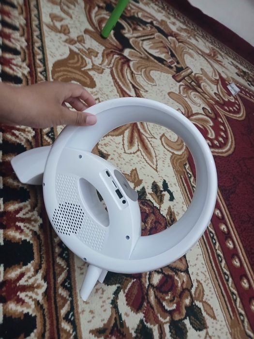 Led Wireless Charging Speaker