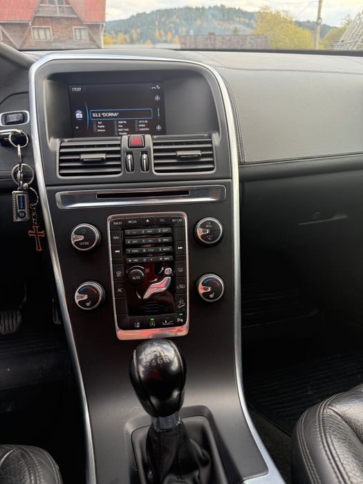 Volvo XC60 D5 AWD 2.4D