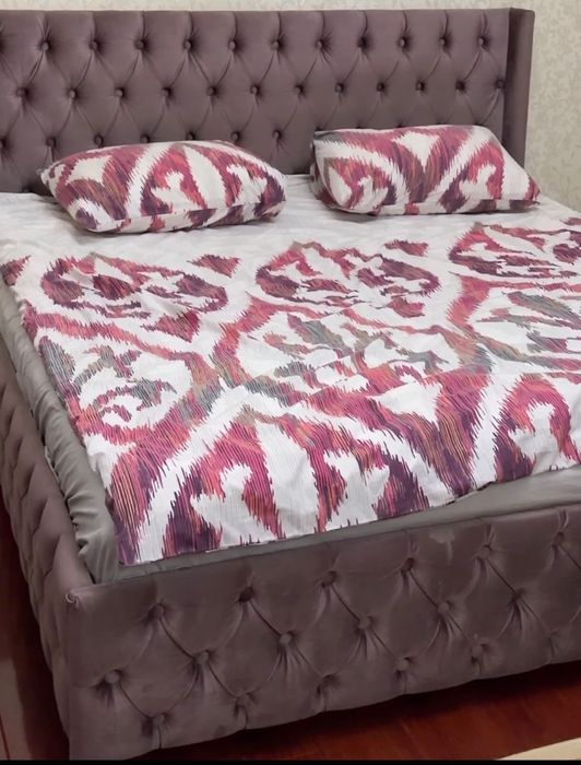 Кровать двухспальная