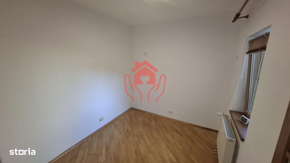GARA DE NORD (Spitalul Witting)- 3-4 camere in vila solida renovata!