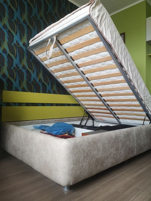 Обзавеждане за младежка стая