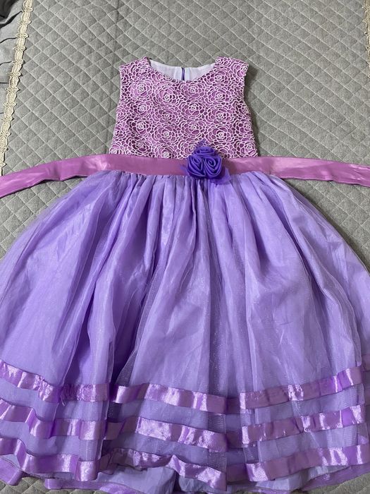 Детские бальные,нарядные платья