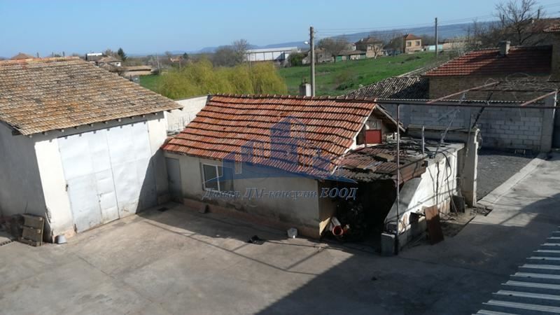Продава се Промишлена сграда в с. Златна нива, Област Шумен - 300 кв.м за 323 €/кв.м - Снимка #6