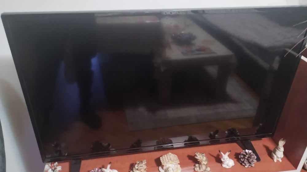 TV Led Horizon non-smart,102cm,full hd,DEFECT