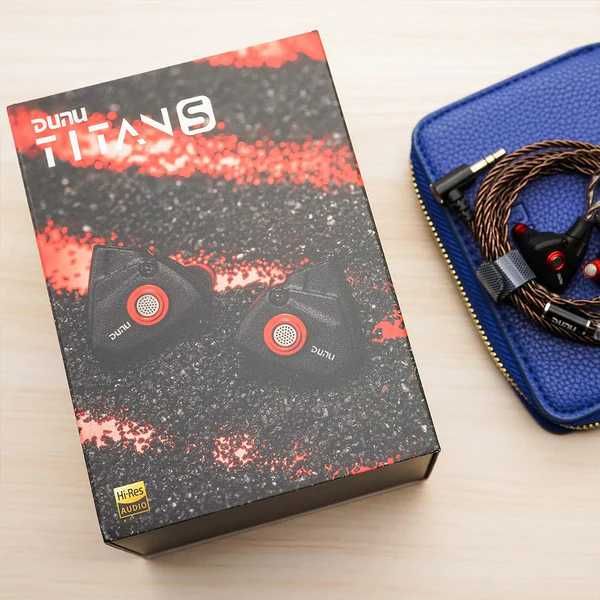 Нови- неотваряни DUNU TITANS Hi-res HIFI In-ear  11mm Dynamic Driver