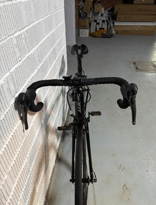 Велосипед шоссейный  Giant Contend  3 чёрный