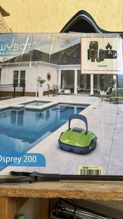 Robot aspirator piscina Osprey 200