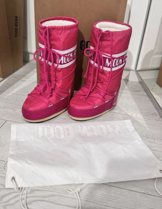 Moon Boots marime 37