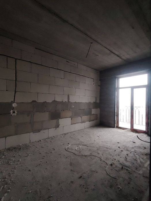 Киргули 1 хоналик квартира срочно Сотилади