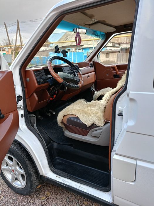 Продам Volkswagen Caravelle